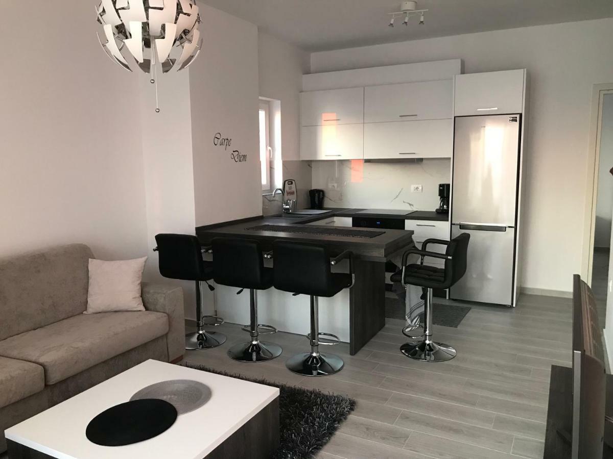 Sunset Apartment Sarandë 外观 照片
